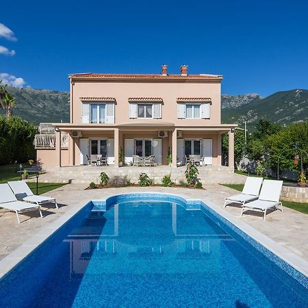 Apartments Raskovic Radanovići Εξωτερικό φωτογραφία