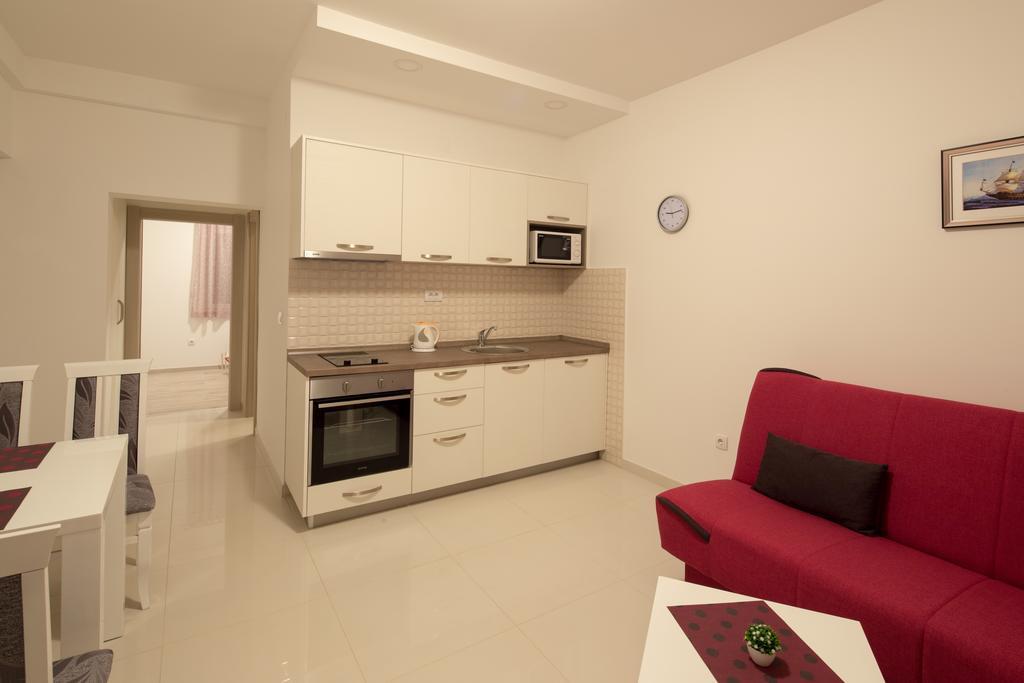 Apartments Raskovic Radanovići Εξωτερικό φωτογραφία