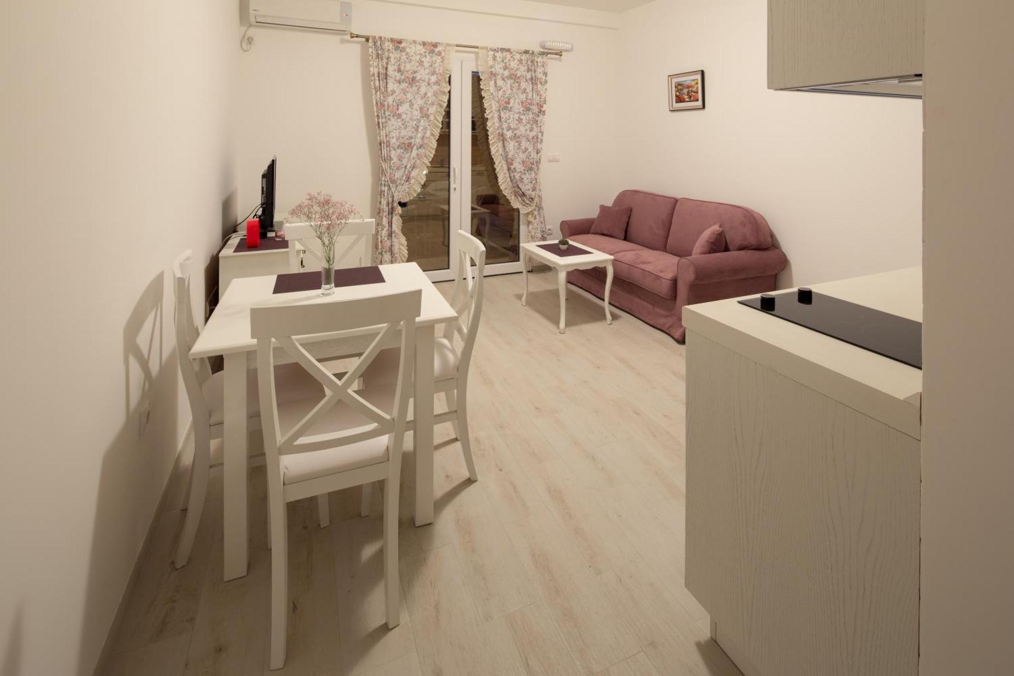 Apartments Raskovic Radanovići Εξωτερικό φωτογραφία