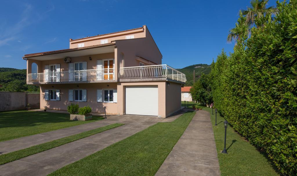 Apartments Raskovic Radanovići Εξωτερικό φωτογραφία