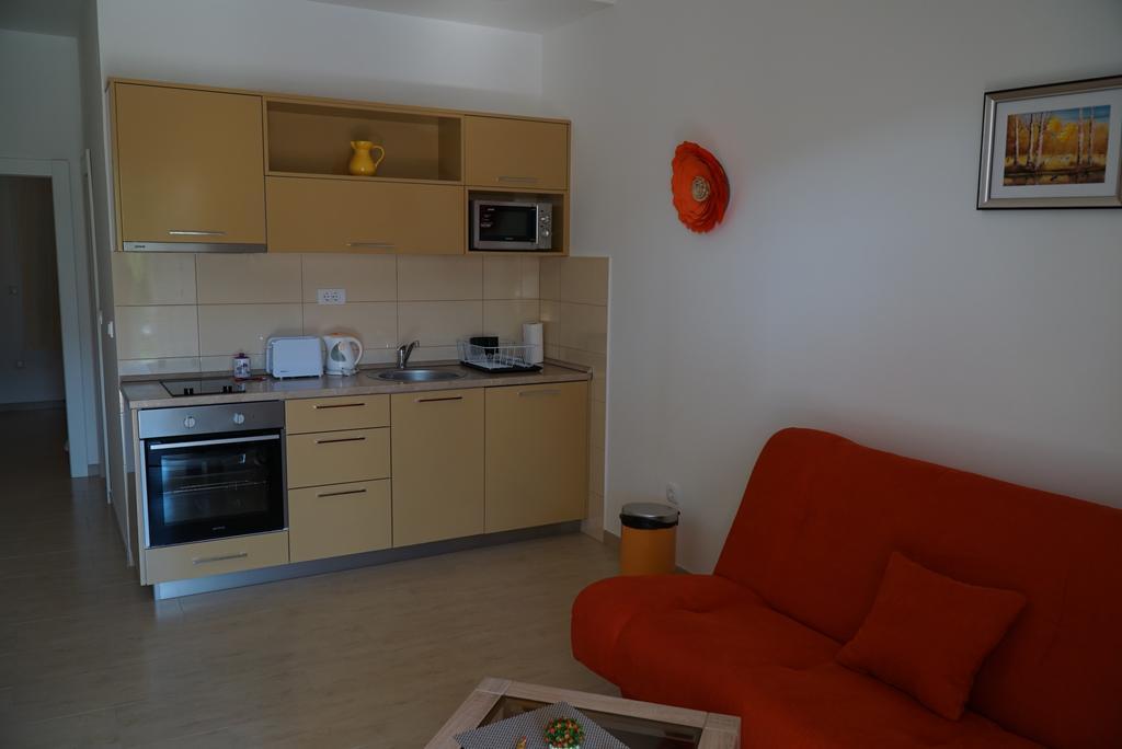 Apartments Raskovic Radanovići Εξωτερικό φωτογραφία